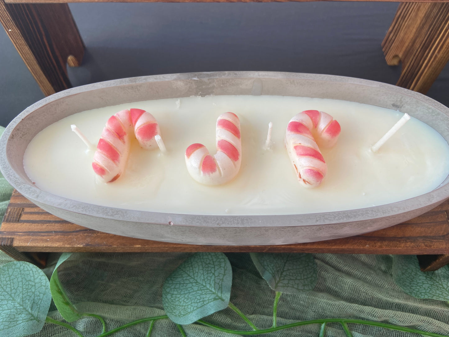 Organic Soy Wax, 3 Candy Cane, 4 Wick Candle